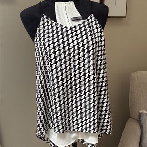 Express Monochrome Houndstooth Blouse